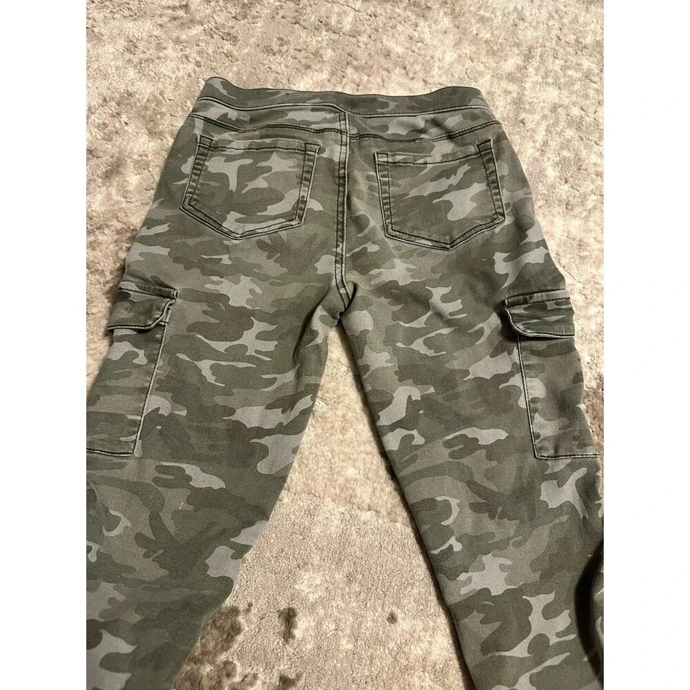 Justice Girls Green Camouflage Pull On Jegging Pants Size 14 With Pockets C4